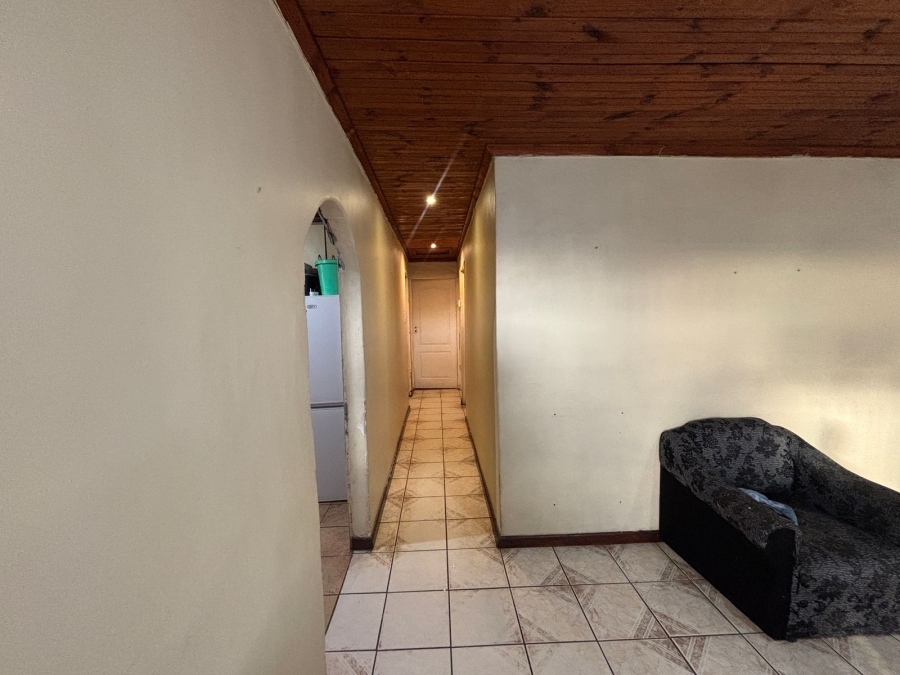 3 Bedroom Property for Sale in Electric City Western Cape